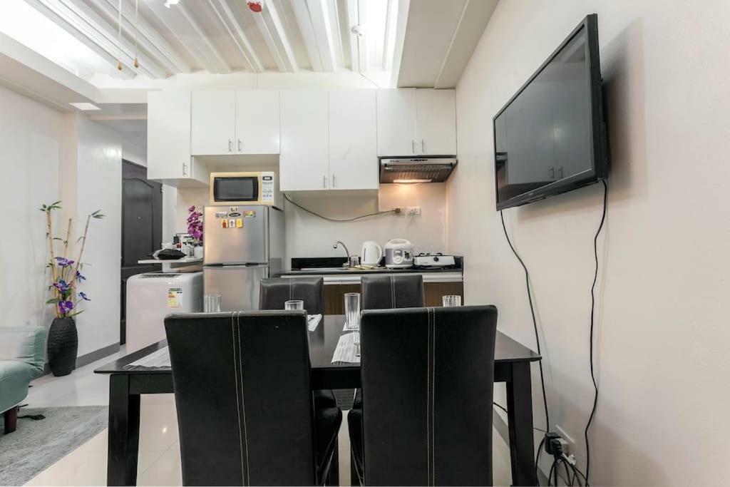 Jen'S Paranaque City Apartment مانيلا المظهر الخارجي الصورة